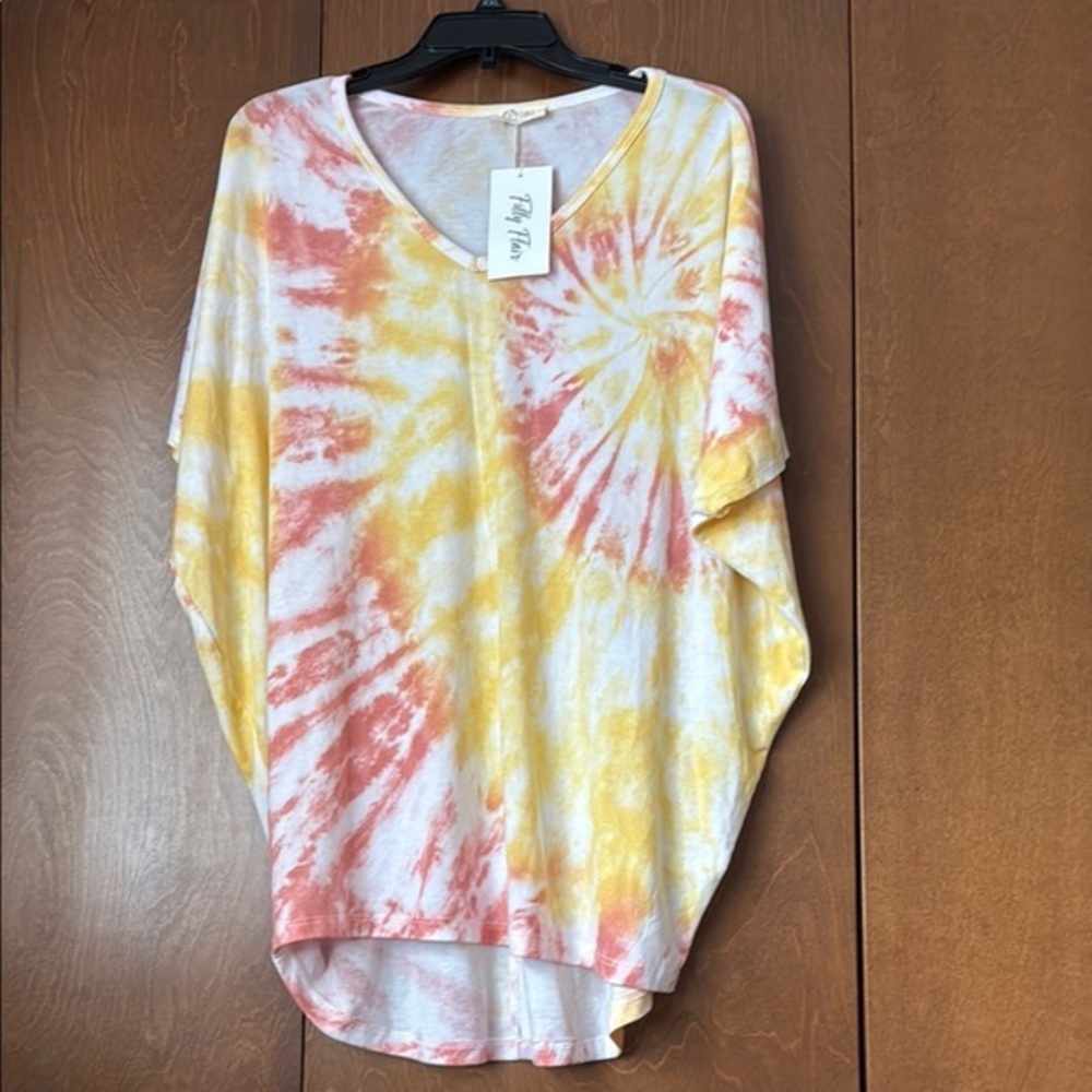 BE STAGE Dolman Sleeve NWT Tie-Dye V-Neck Women's Top - Yellow & Dk Salmon Sz M